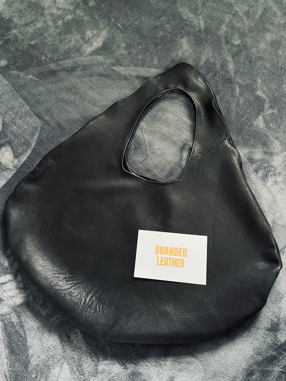 Branded Leather NYC Peter Bags Black Distressed Leather Round Shoulder Bag NEW